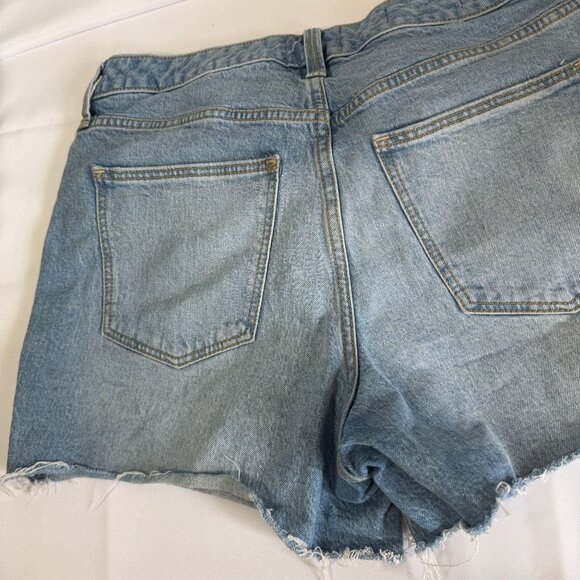 Universal Thread Vintage Midi Cuff Off Jeans Shorts 6/28 Button Fly Light Wash - Picture 6 of 10